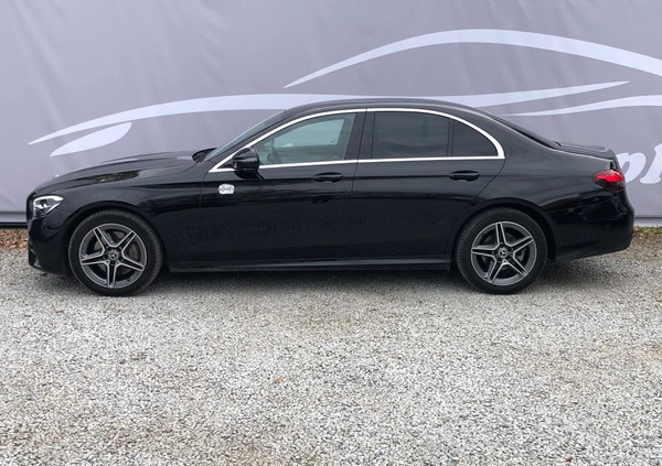 Mercedes-Benz Klasa E cena 199999 przebieg: 65872, rok produkcji 2021 z Olesno małe 407